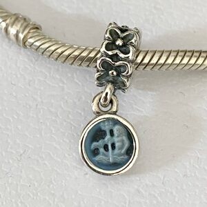 Authentic Pandora Silver Aquarius Cameo Dangle Charm ~ Retired & RARE !!